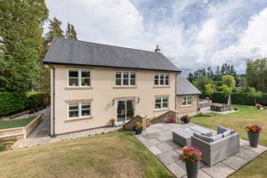 Photo 28- click for photo gallery